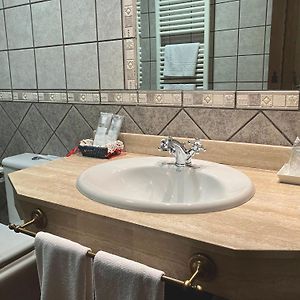 Habitación Estándar con Cama King